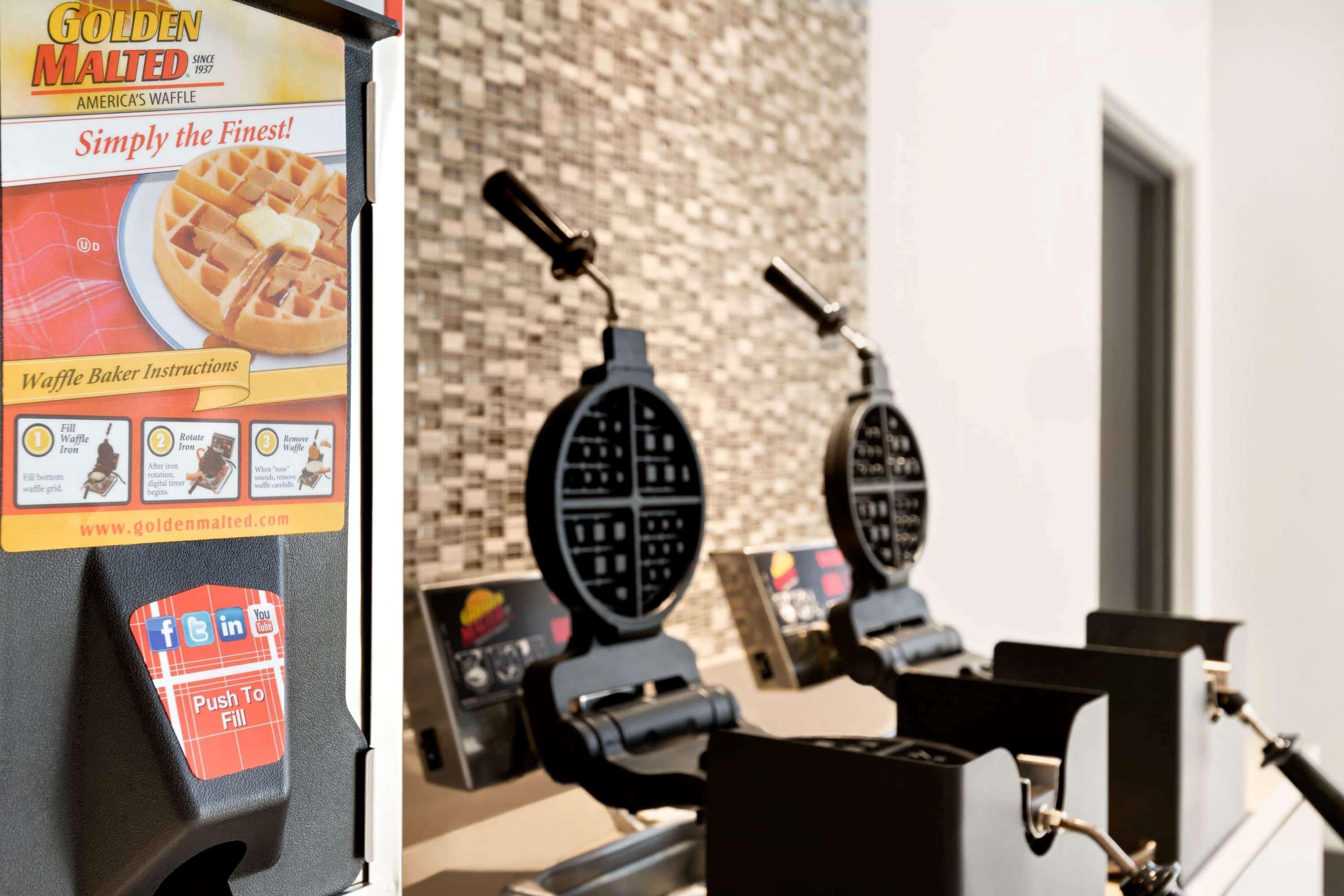 La Quinta Inn & Suites By Wyndham Orlando I-Drive Theme Parks Williamsburg Екстер'єр фото